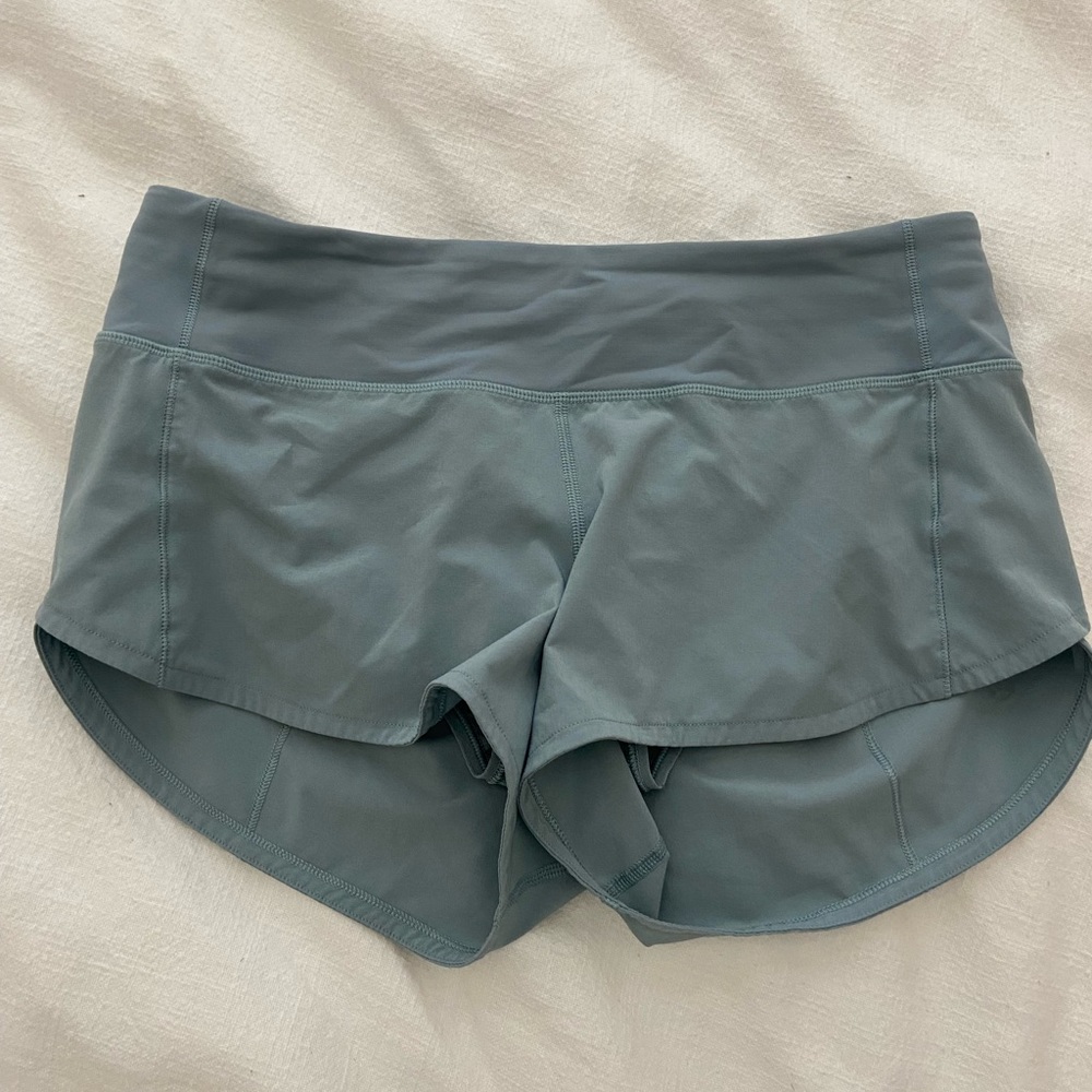 Lululemon speed up shorts 2.5” chambray blue